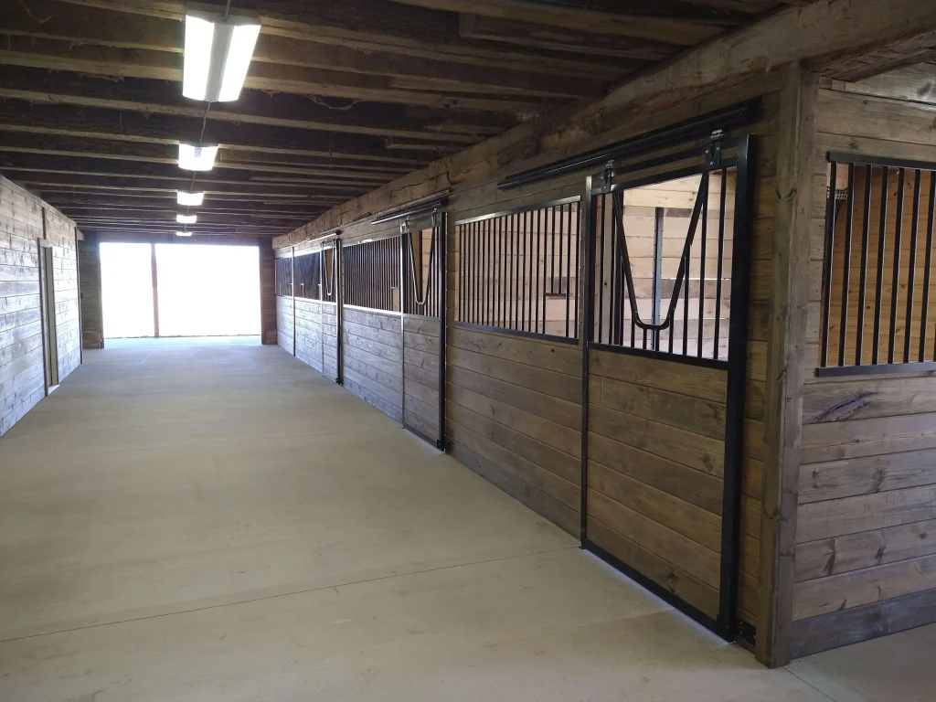 horse-barn-2