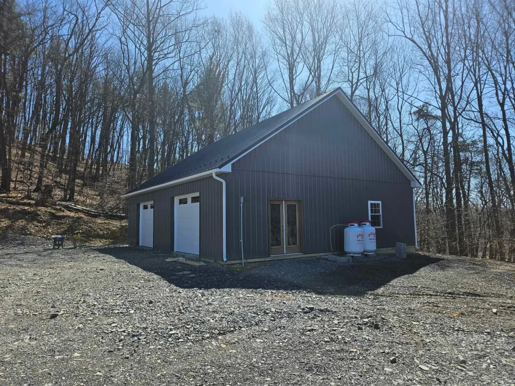 new-pole-barn-4